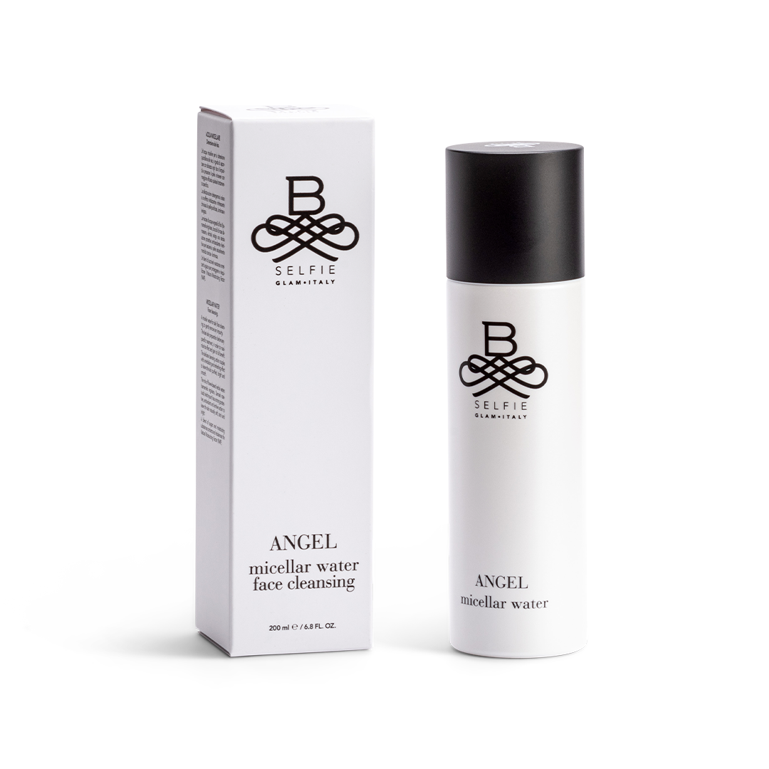 Micellar Water Face Cleansing