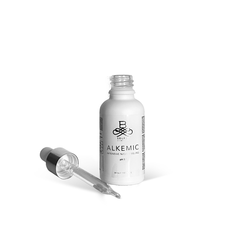 mg-b-selfie-alkemic-flacone-pipetta.png